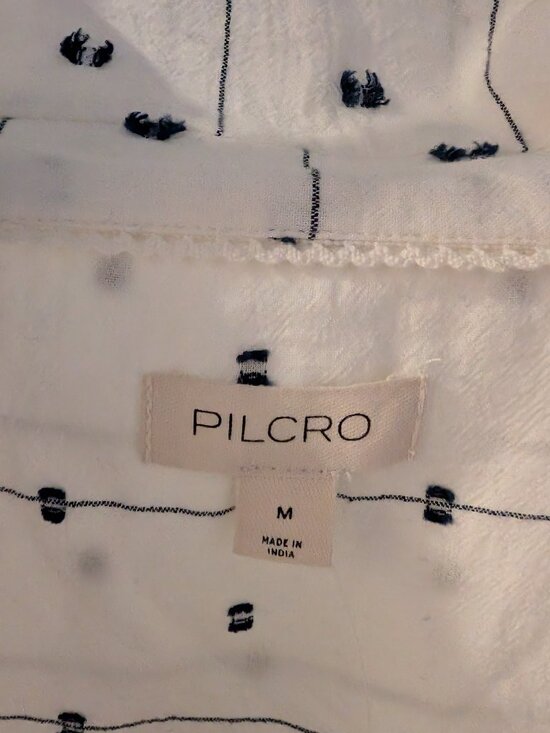 NWT Pilcro Embroidered Floral Blouse | Anthropologie | NWT | Size M - Picture 5 of 10